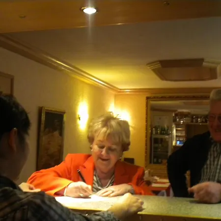 Отель Am Orchheimer Tor 3*