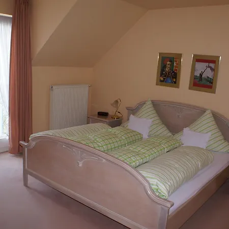 Отель Am Orchheimer Tor