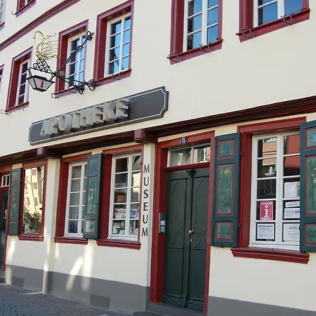 Am Orchheimer Tor Бад-Мюнстерайфель